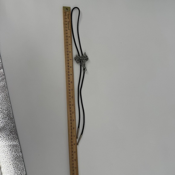 Lebow Western Saddle Bolo Tie Silver Tone Mens Black Braided Cord Tips Cowboy - Picture 5 of 9